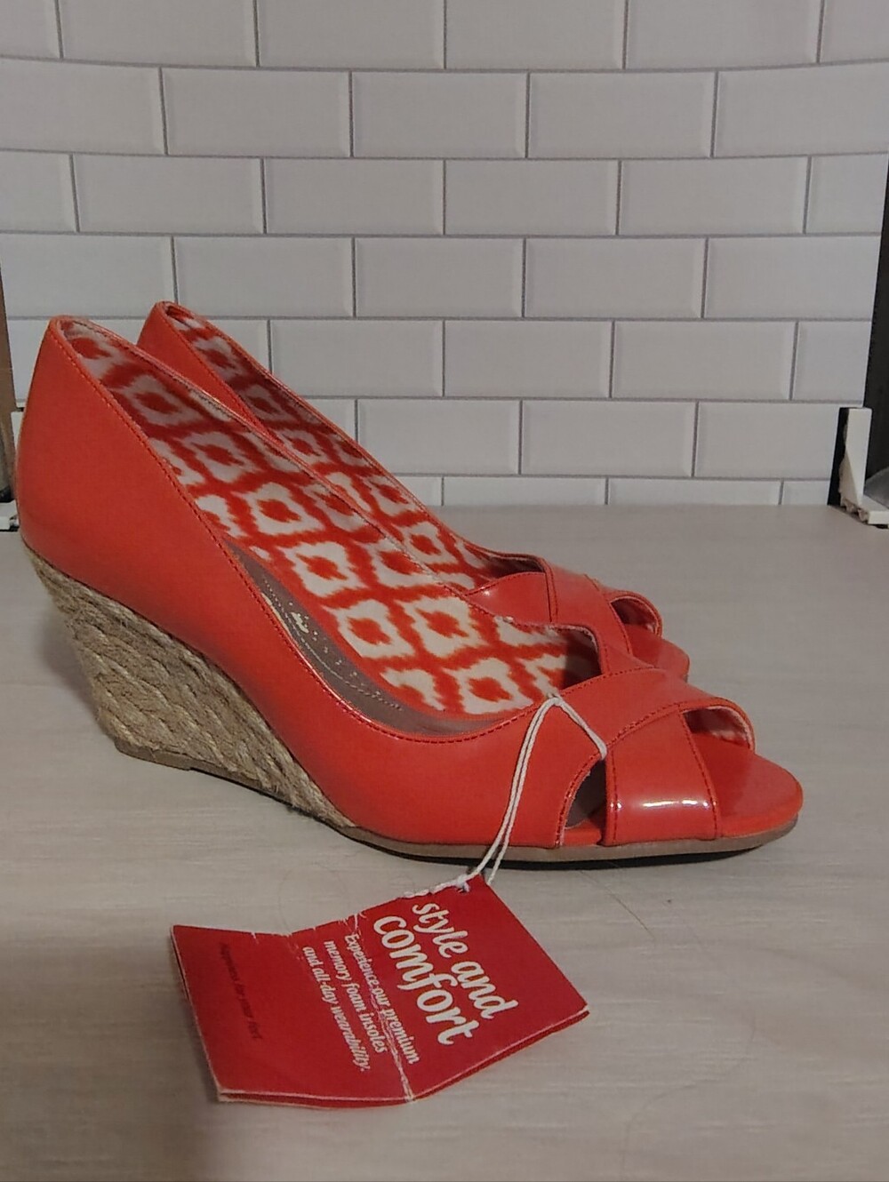 Women’s Coral Wedge Peep-Toe Espadrille NWT 7.5